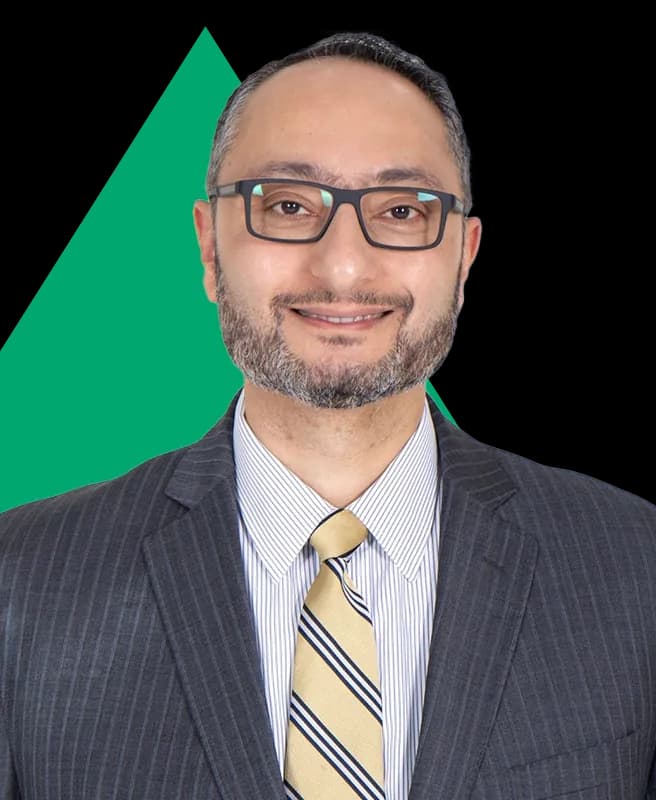 ياسر أبو شعبان